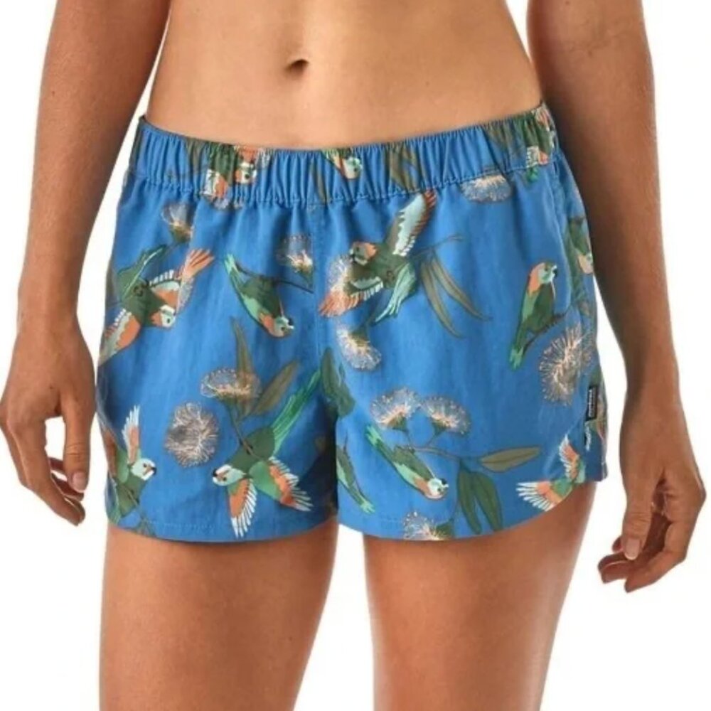 Patagonia Sx SMALL Women Barely Baggies in Blue Parrots Print